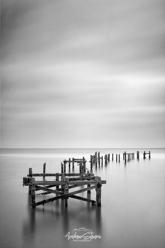 Swanage Old Pier B&W (asp100-2940)